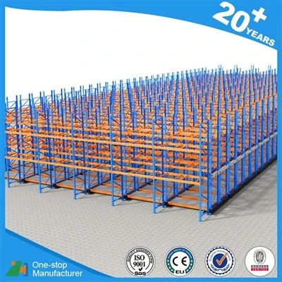 Motorized mobile pallet racking on floor rails